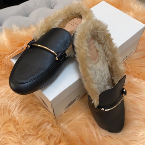SHIP DISCOUNT, FIRM PRICE NEW! Fur Mule Slip On Shoes Rebe - Picture 2 of 4